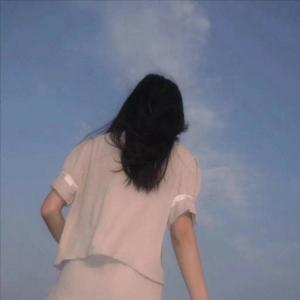 笑一个,再说爱我